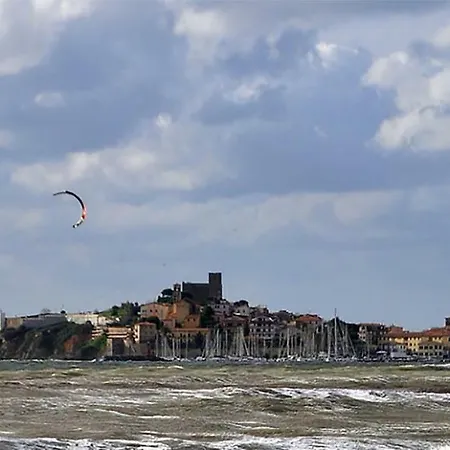 Annita Al Mare Talamone