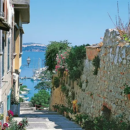 Annita Al Mare Apartment Talamone